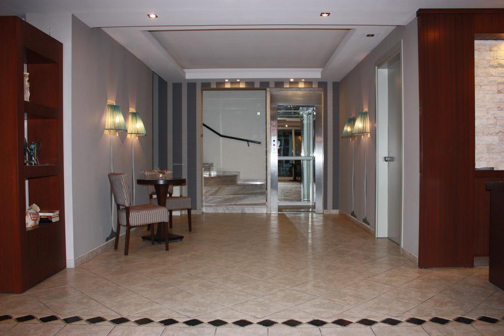 Hotel Cariatis Nea Kallikrateia Экстерьер фото