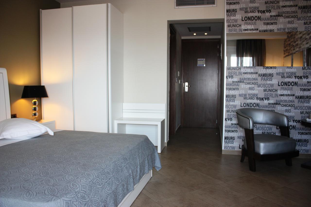 Hotel Cariatis Nea Kallikrateia Экстерьер фото